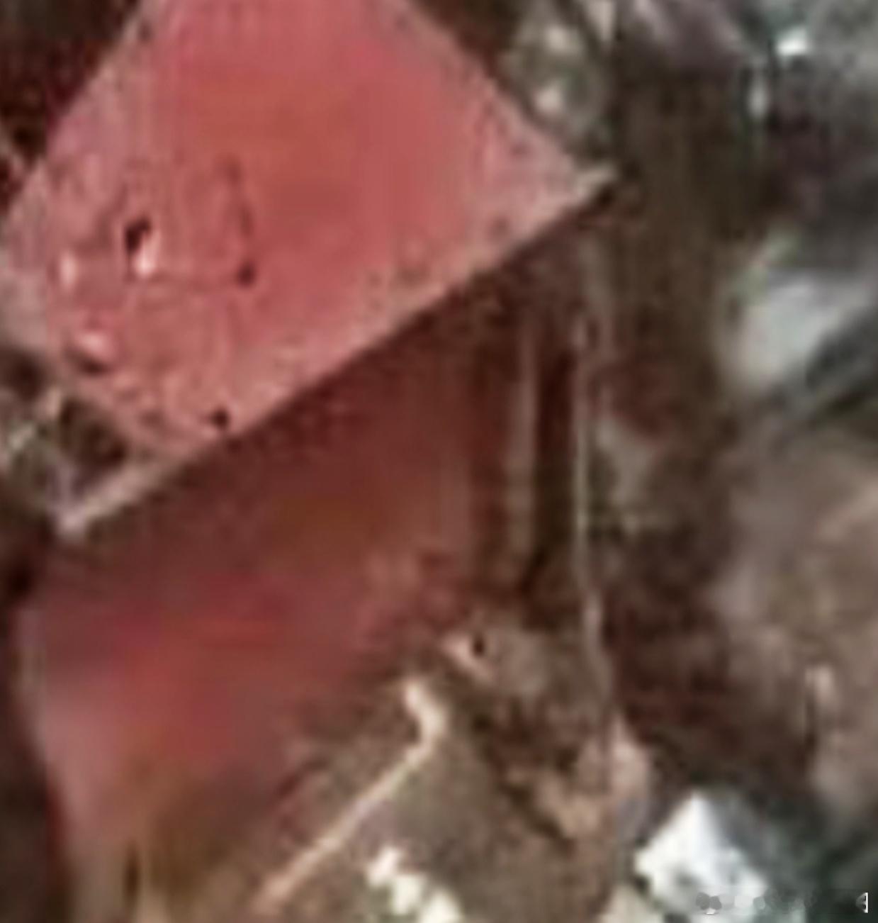 因为魔幻测量无耻至极，就在那用什么影子挡住了骗鬼，二总后断面弧度那么明显，装看不