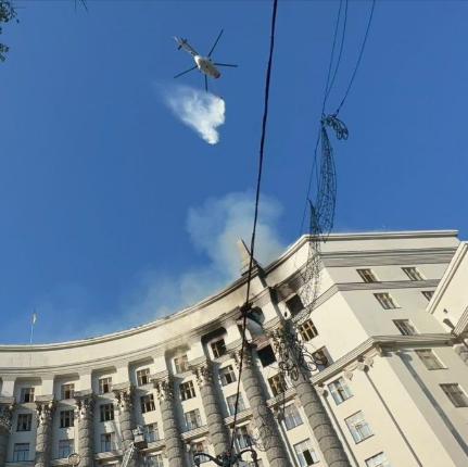 当地时间9月7日上午，乌克兰基辅持续响起爆炸声，俄罗斯当天凌晨对该市发动无人机袭