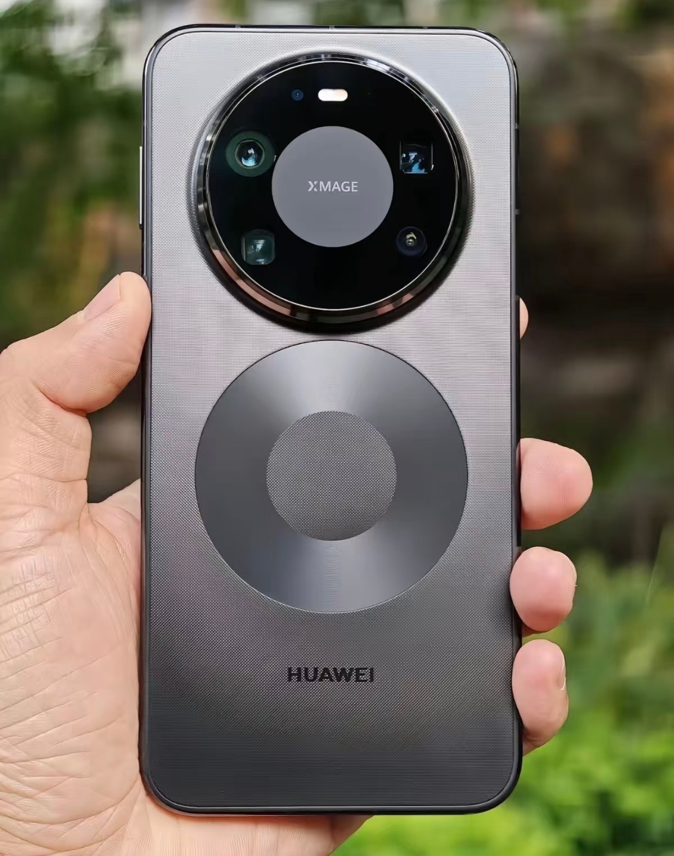 谁懂啊！2025年评测了这么多台手机，给自己颁个“年度换机劳模”不过分吧？202