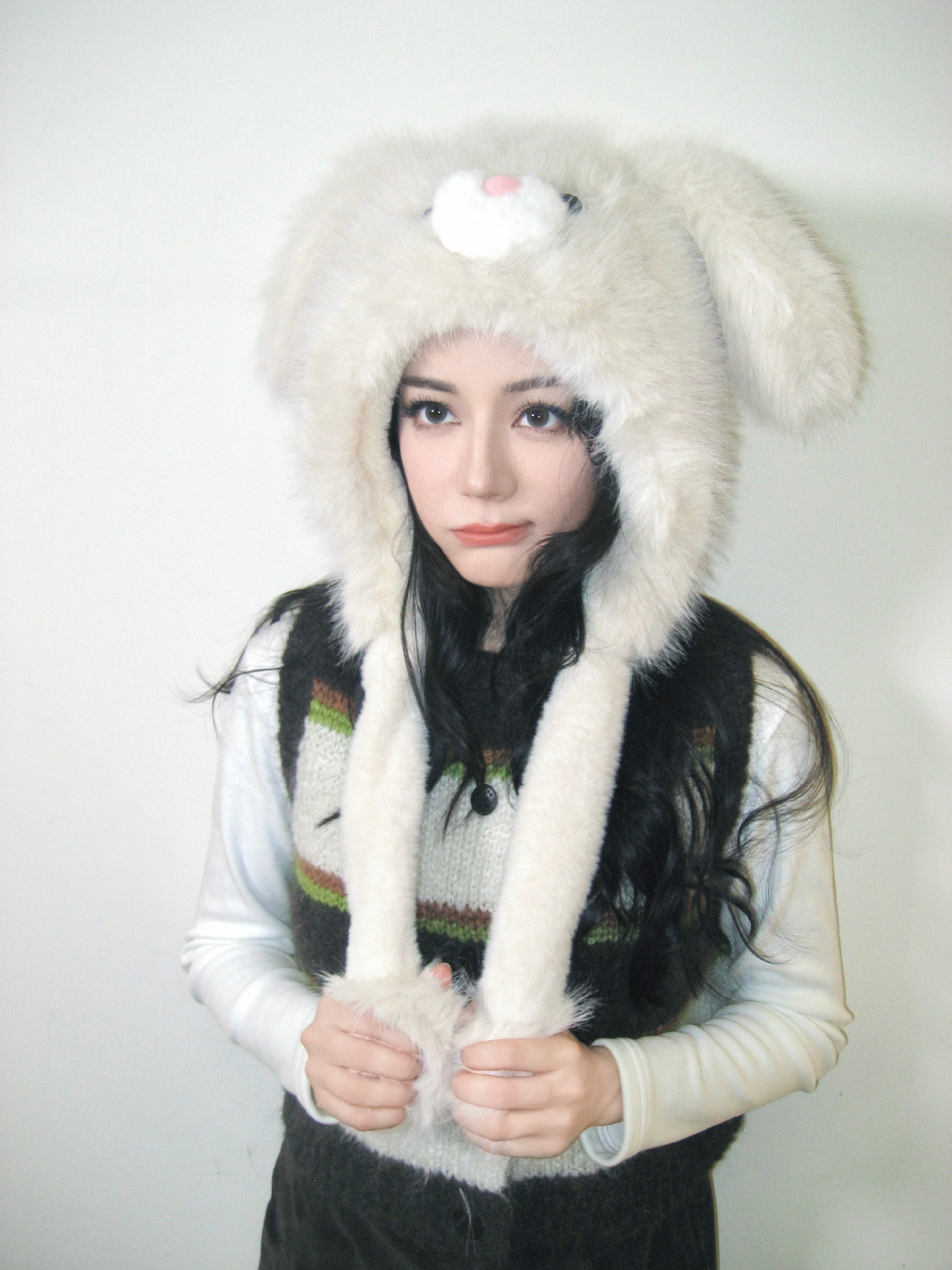 看到萌萌的照片，巴粉一秒就被哄好了。