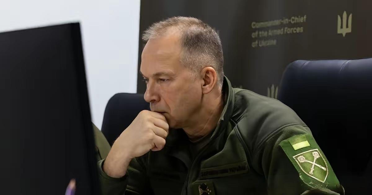 西尔斯基就撤离顿巴斯的可能性发表评论。

乌军总司令西尔斯基表示，即使俄罗斯推进