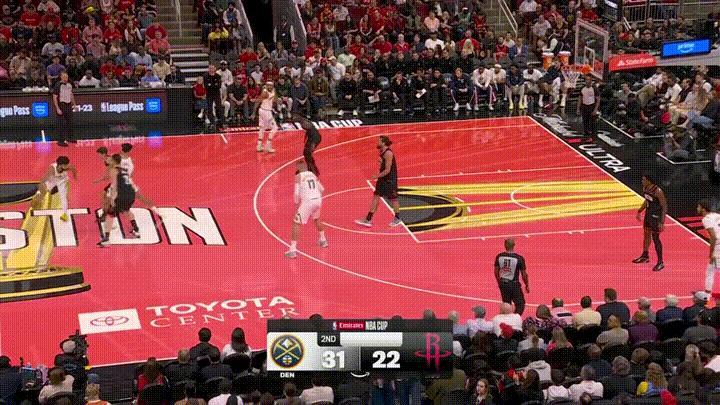 火箭新星谢波德真是太不可思议了！在今天火箭主场迎战掘金的比赛中，申京和谢波德完成