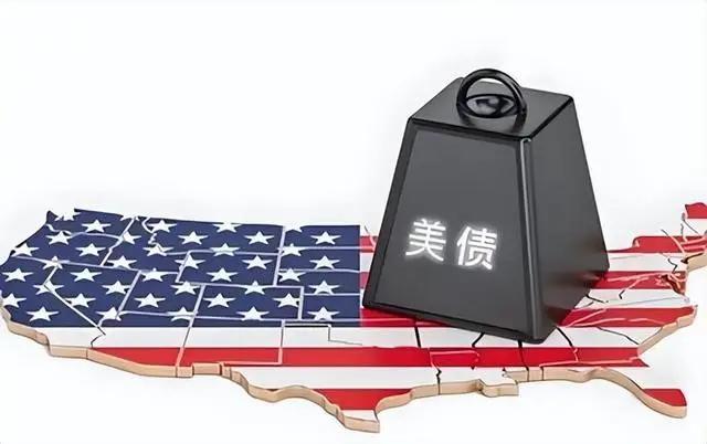 美债已经滚到 39 万亿美元了，为什么到现在还没爆雷？

说白了，不是风险没找上