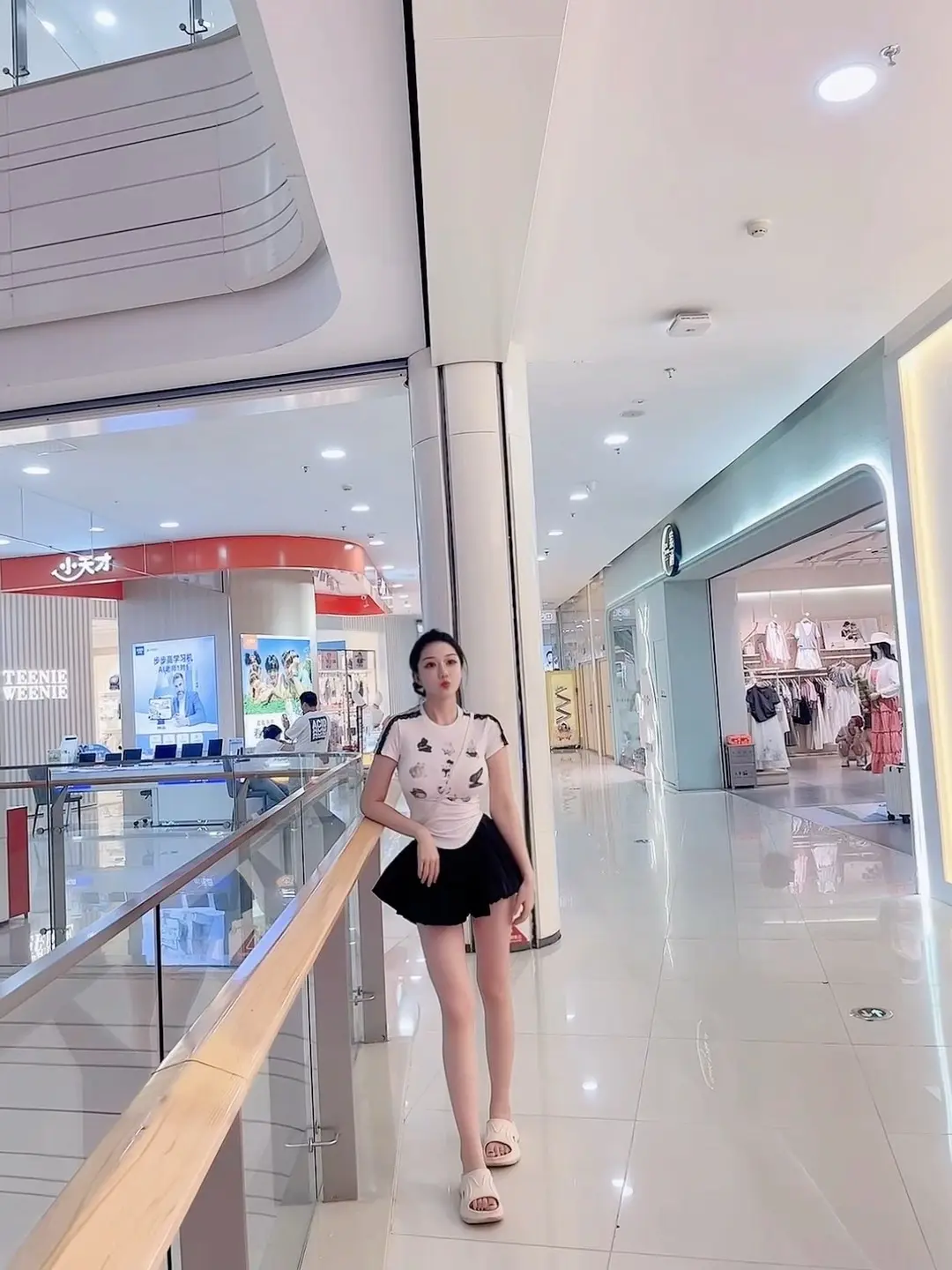 26岁真好 又可以谈小的 又可以谈老的