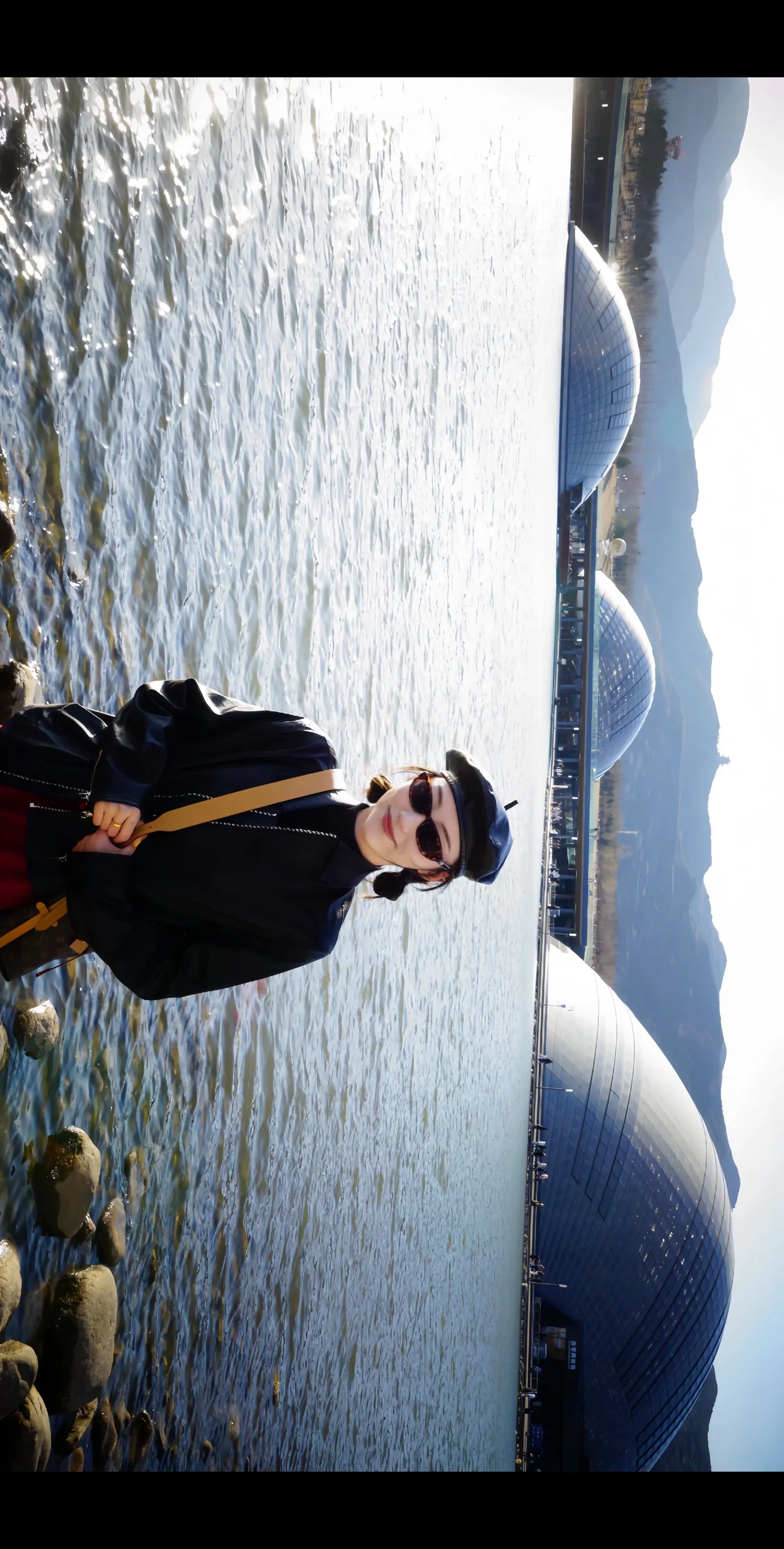 于是我驻足 享受无法复刻的瞬间.