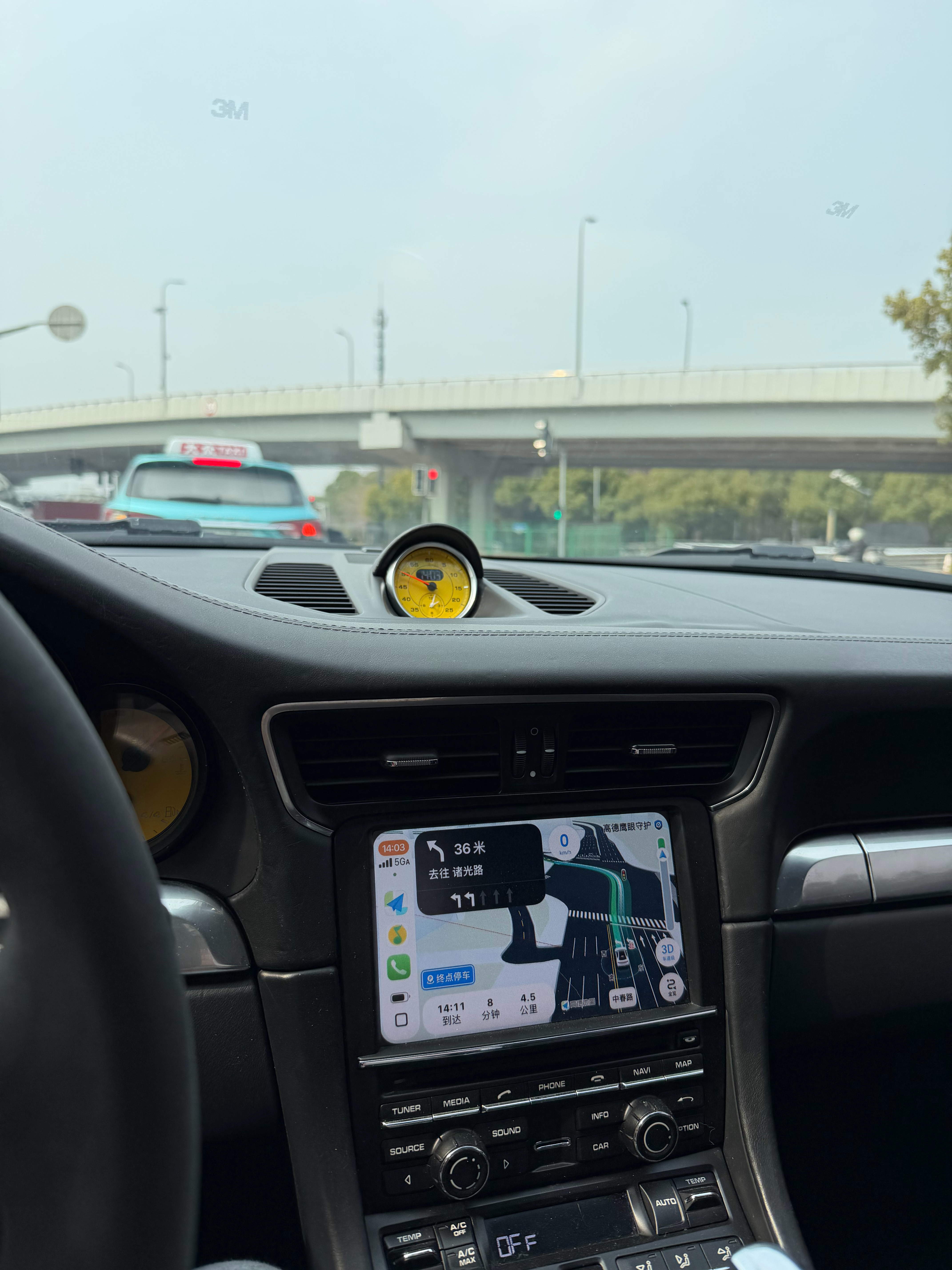 shen车视界 上海久违的好天气，抓紧遛遛车，以往都是洗车和加油，今天只洗了车。