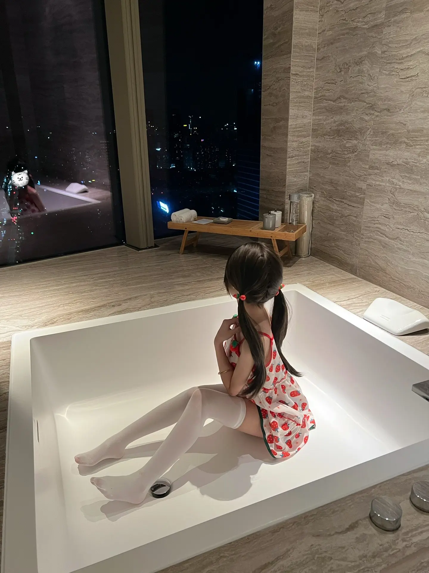 那些曾经打倒我的人 谢谢你们 躺着真的很舒服