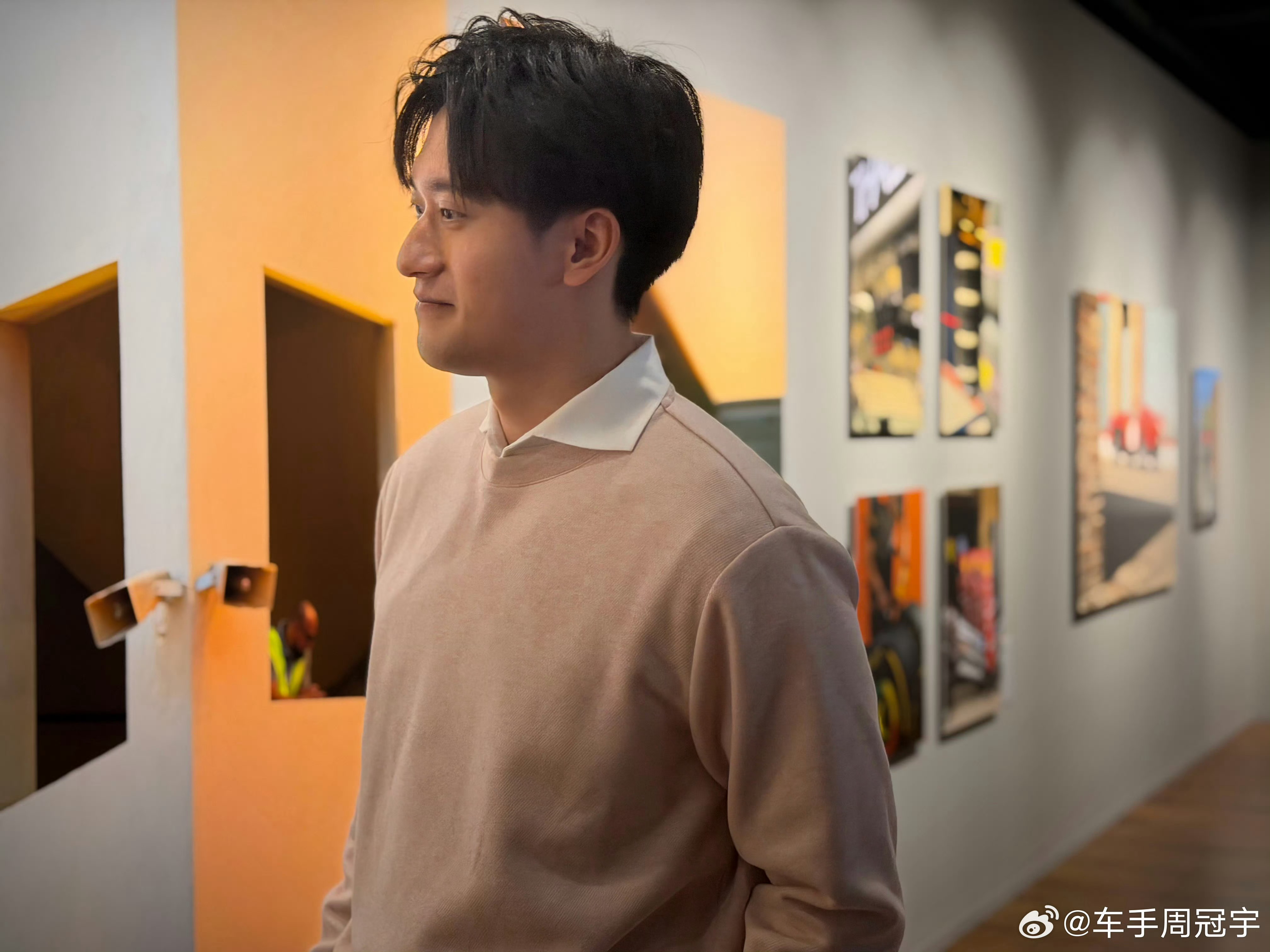 blackpink的周冠宇F1中国大奖赛从赛道飞驰到镜头定格，周冠宇解锁粉墨新造