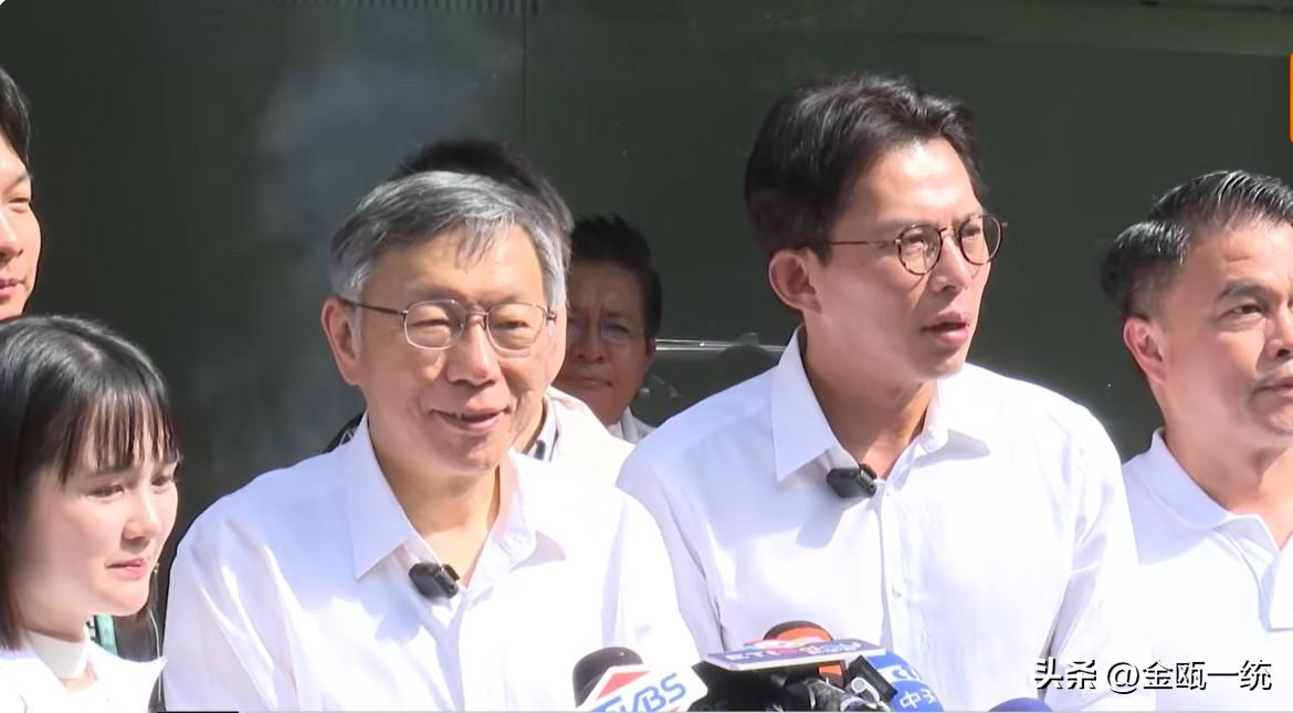 柯文哲赴儿子毕业典礼会逃亡？黄国昌：侮辱大家智商

针对柯文哲今天（9日）向法院