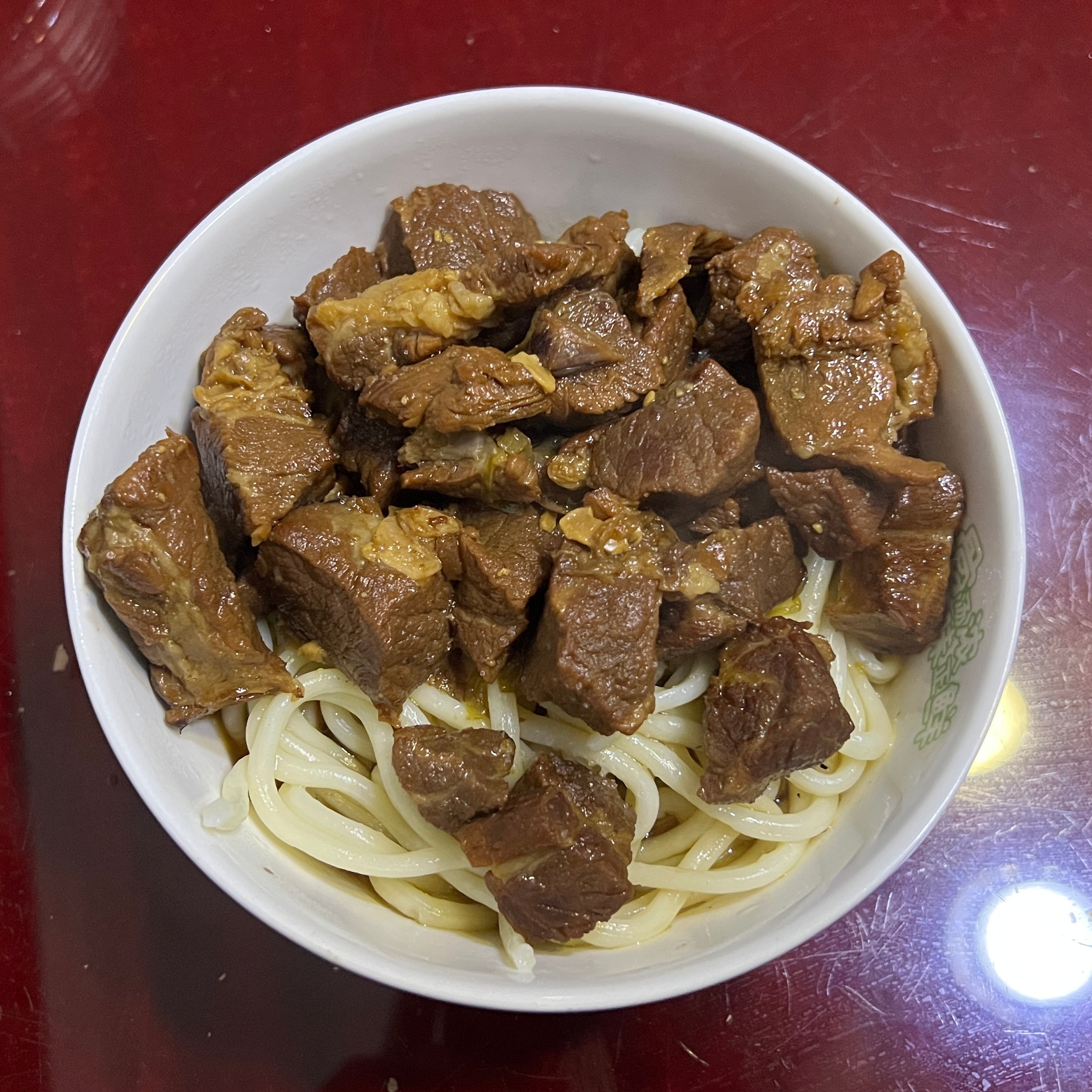 前两天那么冷，吃口面条 最舒服了