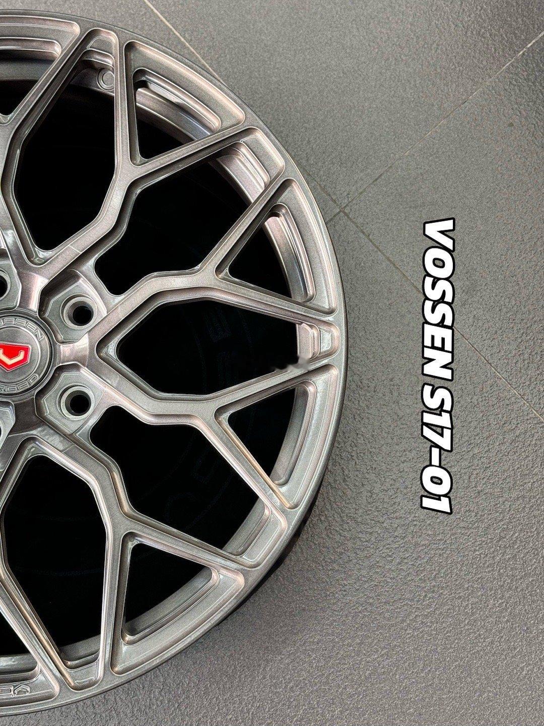 心情件 ：美国🇺🇸 进口单片锻造vossen s17-01前20寸9J ET