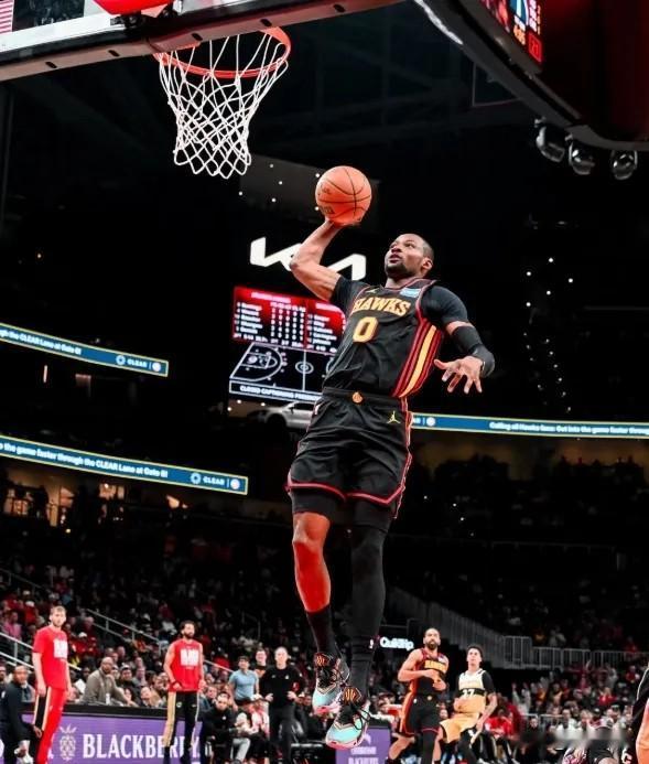 被勇士耽误的天才，库明加老鹰首秀爆砍27分打脸科尔!

在今天老鹰与奇才的比赛中