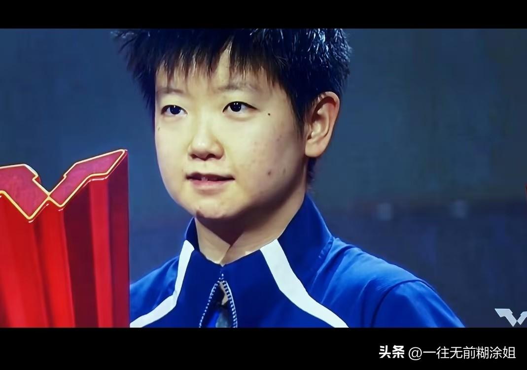 有网友说，莎莎有点狠劲儿了[呲牙]

新加坡大满贯女单决赛又遇上了王曼昱。

如