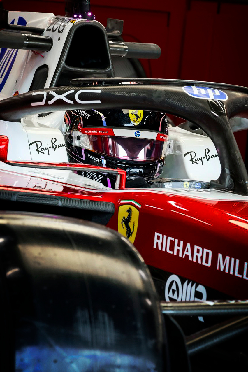 2026f1新加坡大奖赛 冲刺排位赛 P3换上C5后最终输在直道上，还是有点遗憾