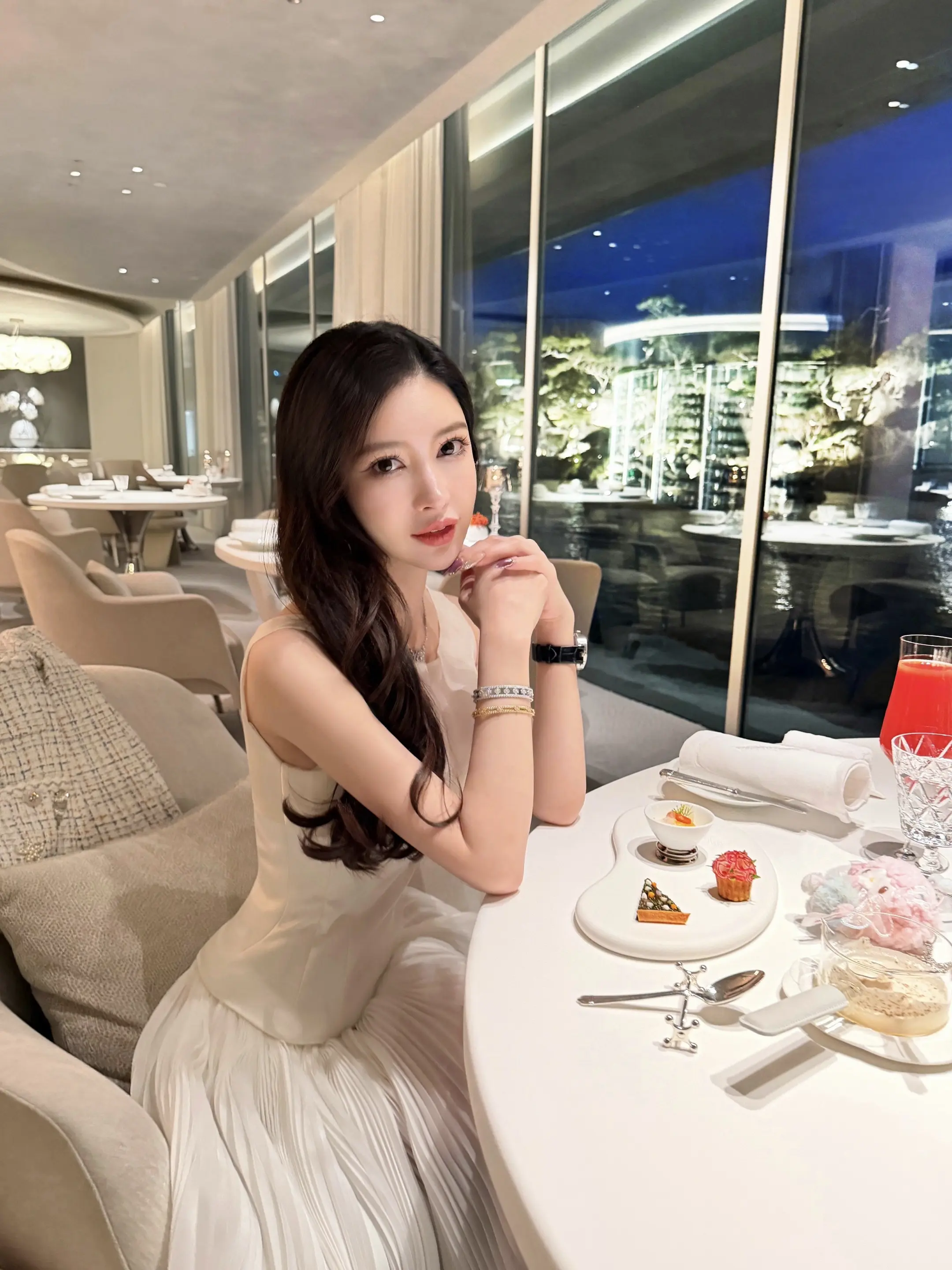 幸福不是某种处境 而是一种主动的选择 你觉得幸福 便己是幸福🤍💕?...