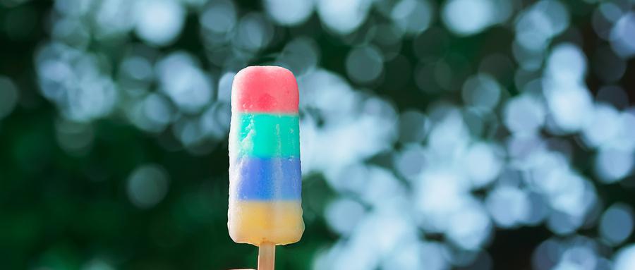 好的家庭教育是重视“人”，不是重视“分数”
 
这几天有一个妈妈来访，她特别痛苦