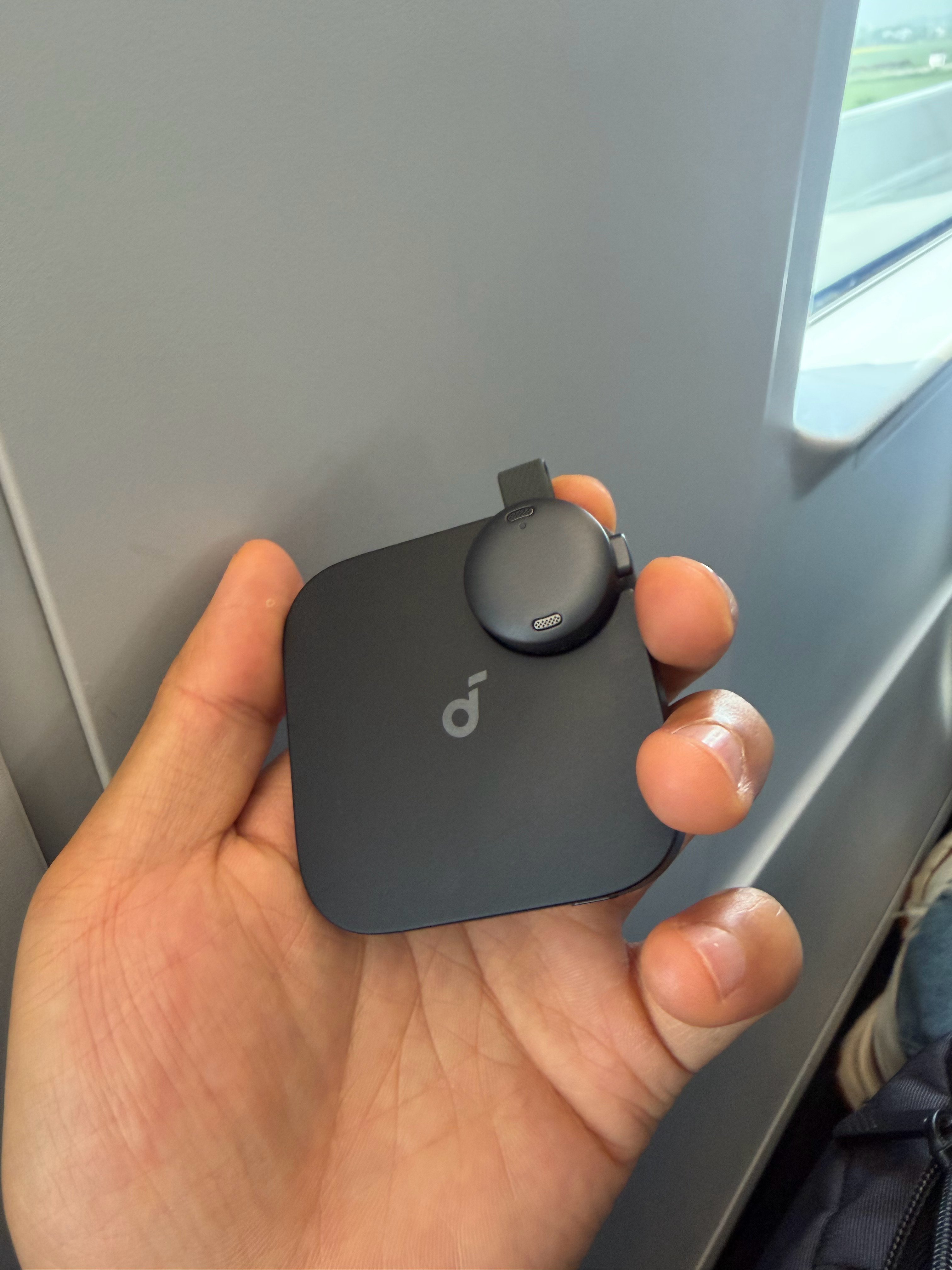 我们进入了新的时代！昨晚ES9发布会，用这个小东西+飞书记录，亮点一键提炼，信息