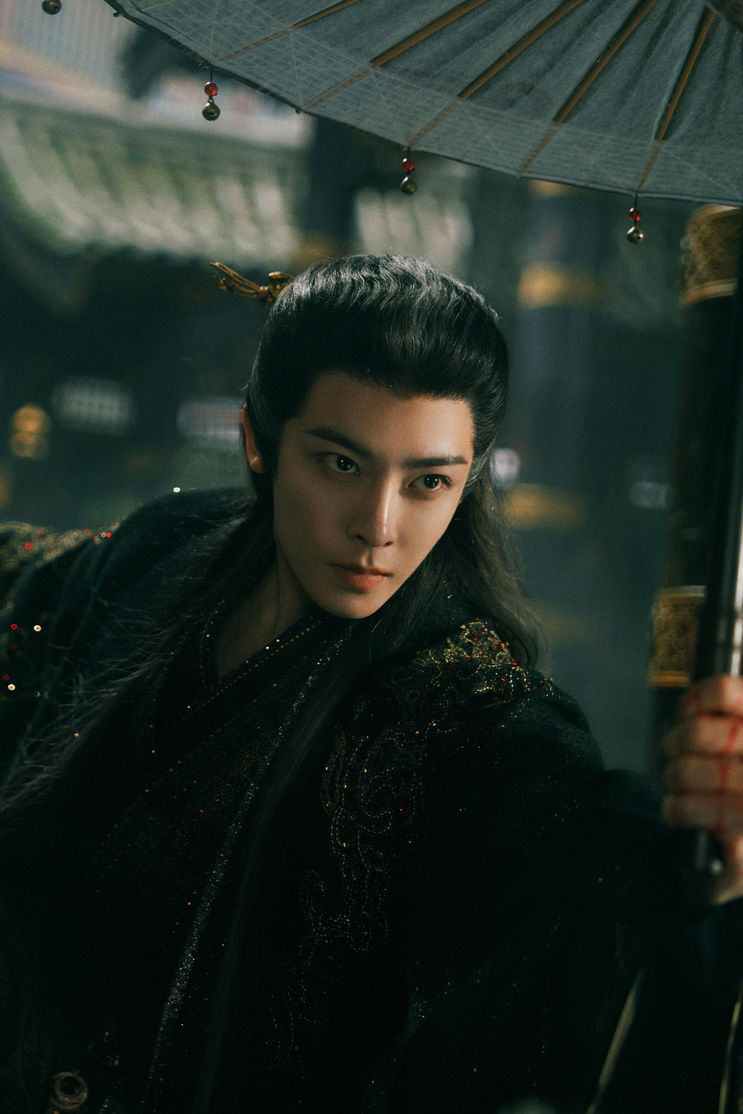 #郭敬明好会放大侯明昊的颜#侯明昊的颜值在郭敬明的作品中得到了最好的呈现，他的帅