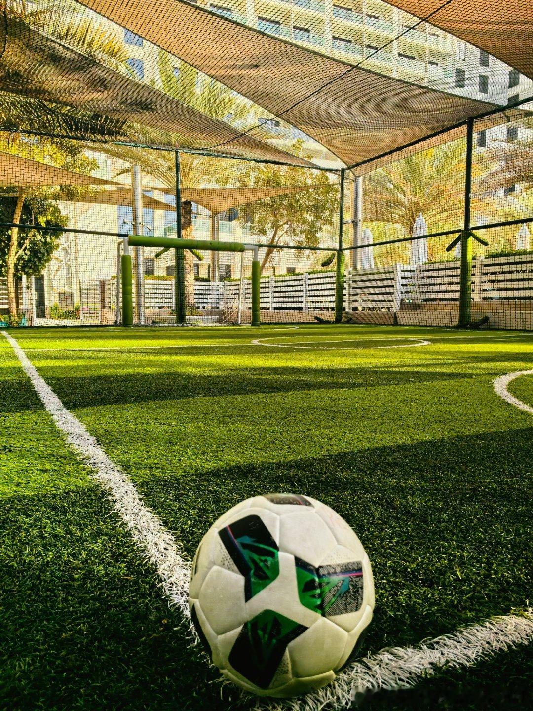 今天连看到个球场都会格外高兴曼联足球俱乐部曼联vs富勒姆曼联阿布扎比阿联酋