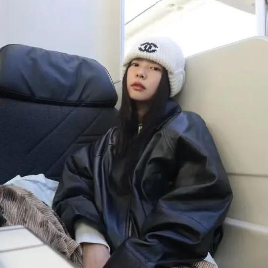 Jennie这套有喜欢的嘛～
Jennie Jennie同款 Jennie穿搭