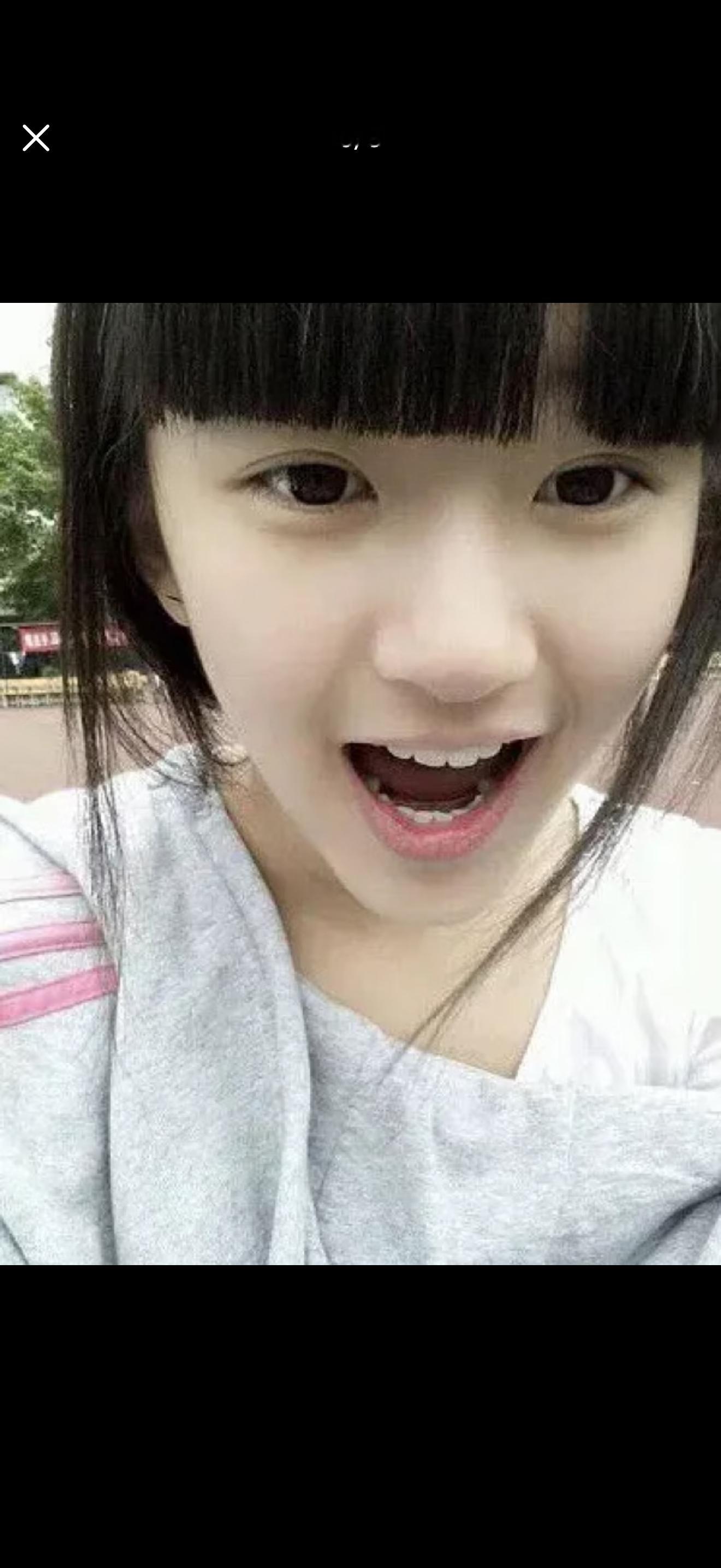？露思和初中的区别在，此女像只换了个发色… 