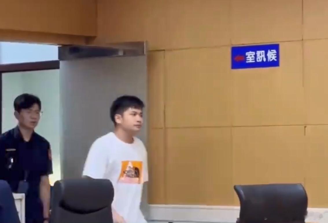 涉嫌性侵江祖平男子交保涉嫌性侵江祖平男子被限制出境 昨日检察官复讯后，认定龚男涉