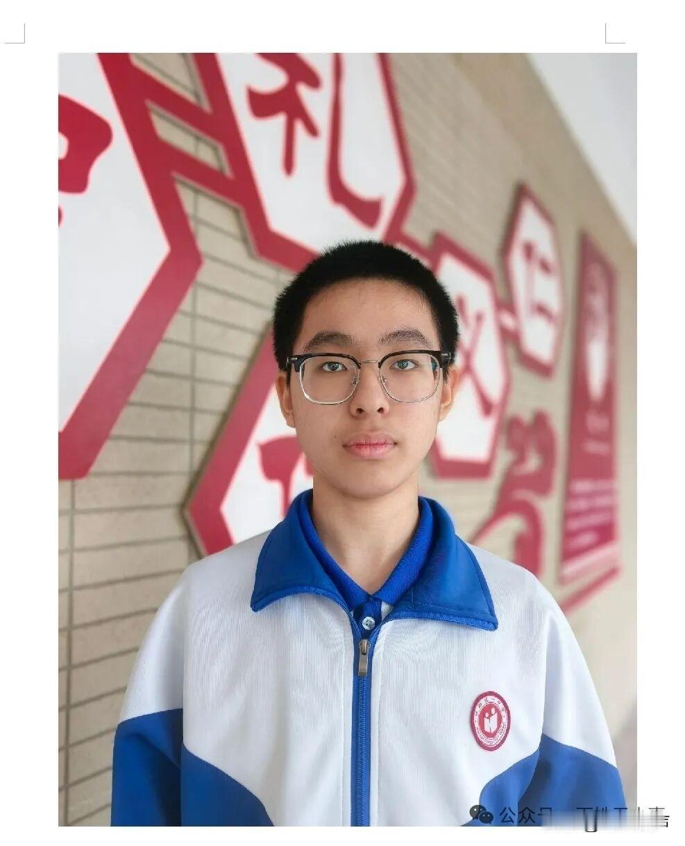 恒一学子话成长：潜心砺学 追求卓越
2026年高考，邯郸恒一中学学子潘可达交出一