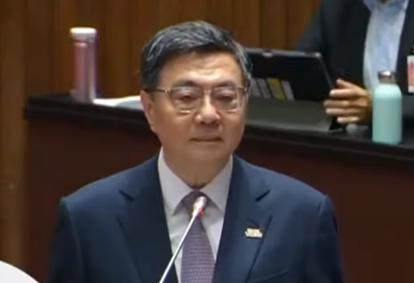 台“行政院长”卓荣泰今天赴“立法院”备询前受访表示，台当局推动二次能源转型，也就