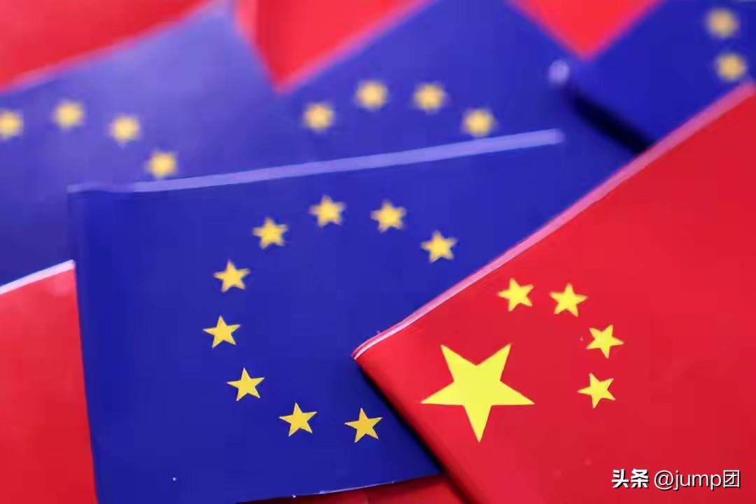 2024年12月1号，山东德州天衢新区一个企业仓库烧起来了，过火面积差不多一千平