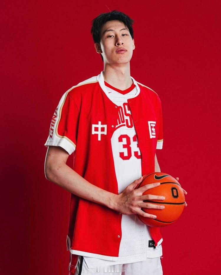 郇斯楠完成了对俄亥俄州立大学的访问，并且拍摄了定妆照，他在此之前已经访问过普渡大