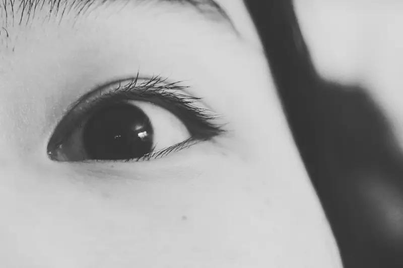 现在的优秀主播真是宝藏！就说那个 24 岁女神级主播，2001 年出生，出道一年