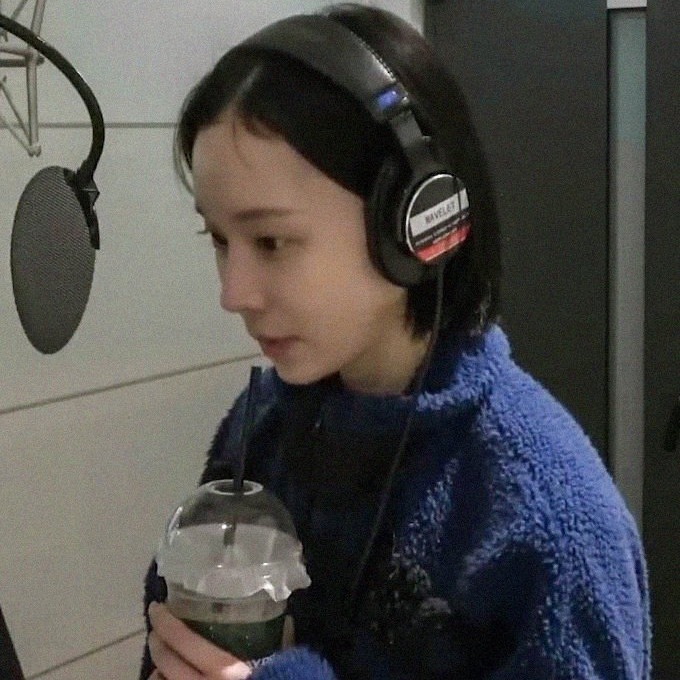 喝口冰美式冷静☕️