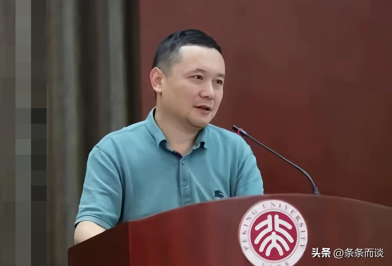 今天任羽中的消息一出来，一下子就传开了，纸终究包不住火。 

任羽中被查，任羽中