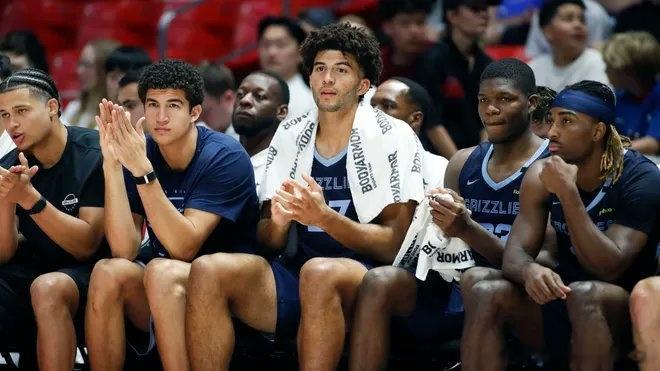 孟菲斯灰熊[超话]孟菲斯灰熊 ESPN将灰熊评为未来3年前景第9差的球队。未来3