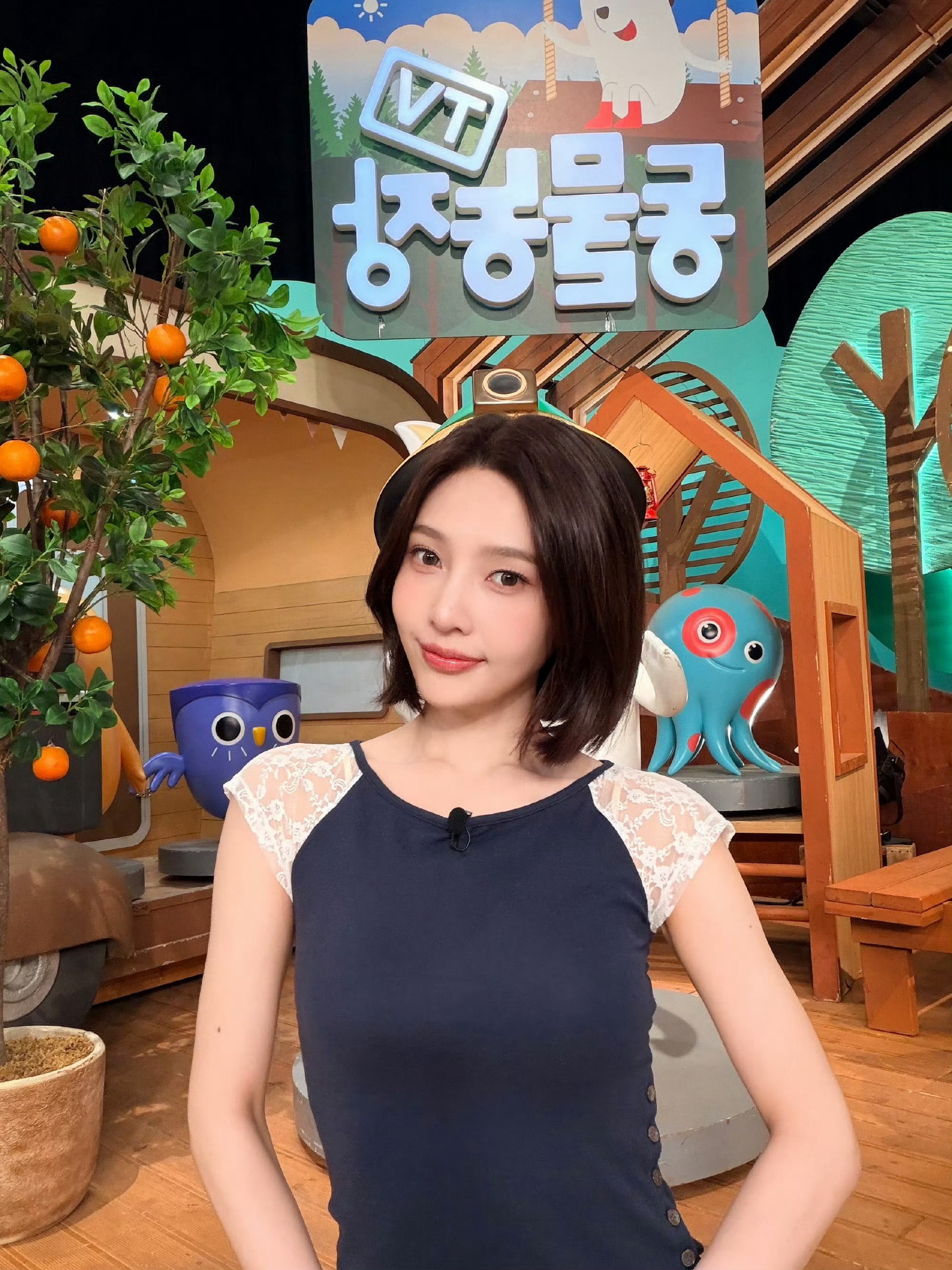 右眼盯岗左眼放哨就这样 