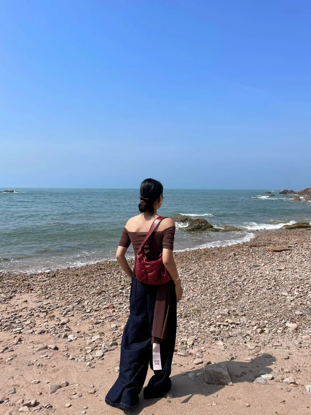 阴天的海边自带氛围