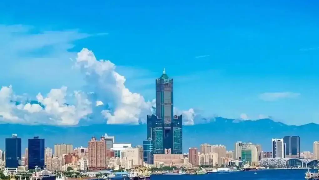 台海问题再亮底线！中方明确立场：统一进程不容外部势力置喙
 
台海是中国不可分割