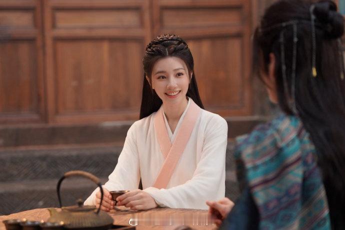 仙侠剧女主终于不是傻白甜了有武力有脑子有三观，王鹤润这个角色集齐所有亮点，拒绝刻