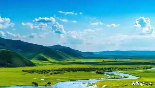 九十三高龄的老父亲思维依然敏捷，和我们打麻将出牌比很多年轻人还要快，只是在停口时