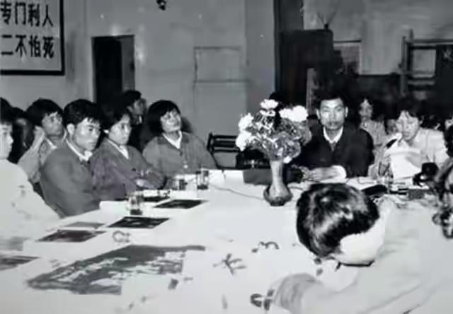 1993年山西两位老人自发创建武装队伍，消息传至中央军委，事件后续究竟如何发展？