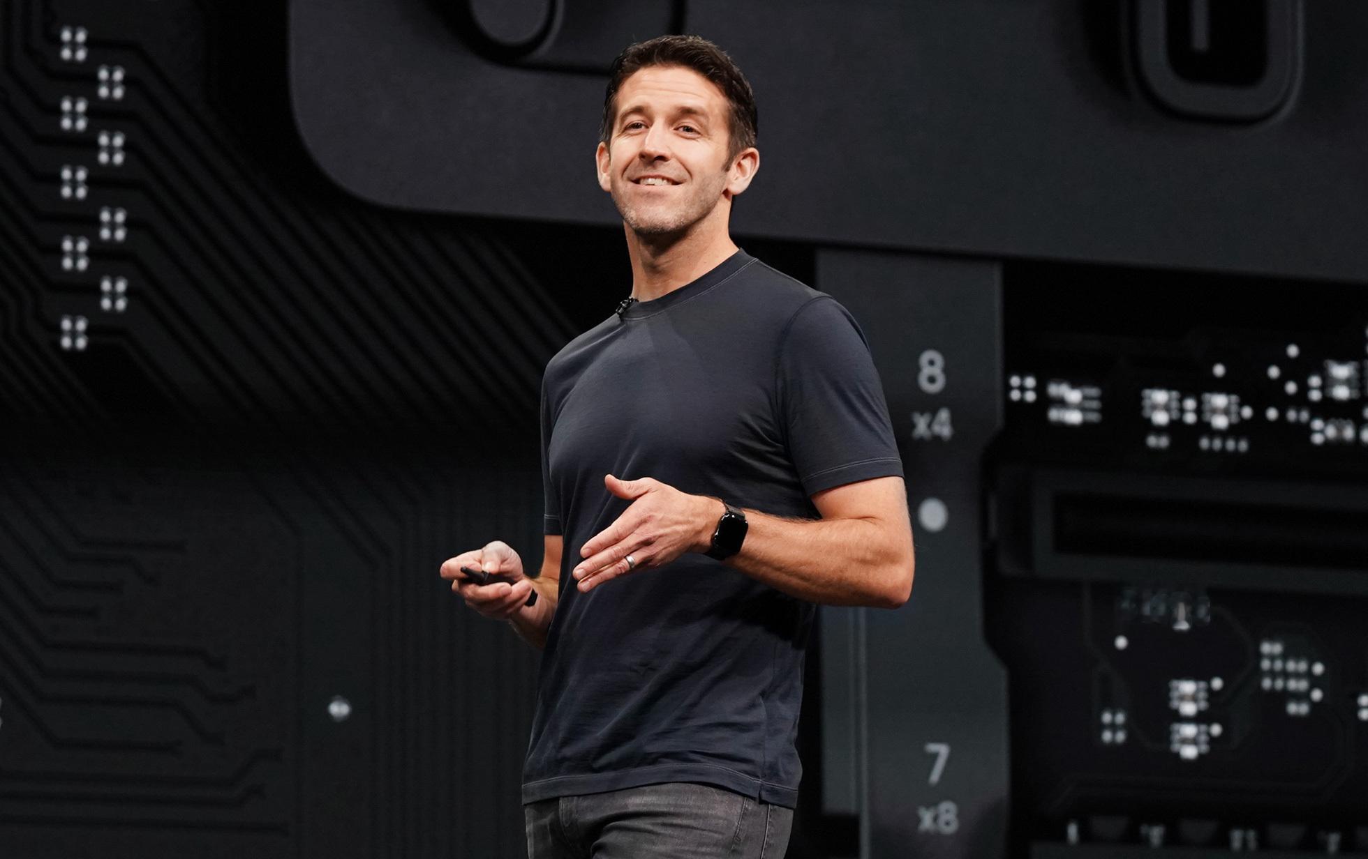 【John Ternus 真的会成为 Apple 的下一任 CEO 吗？】据 T