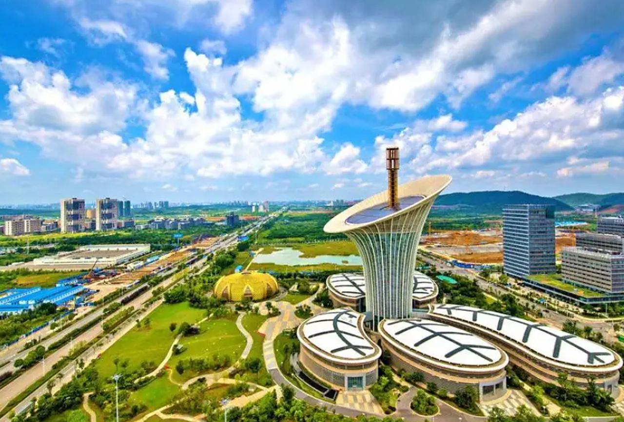 武汉东湖高新区财政增长较好！

2025年武汉东湖高新区地方财政收入达到227.