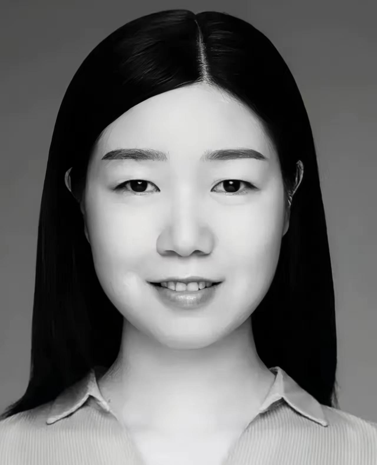 邓桂娟，陕西镇安人，1992年出生，2019年从清华大学北京协和医学院硕士毕业。