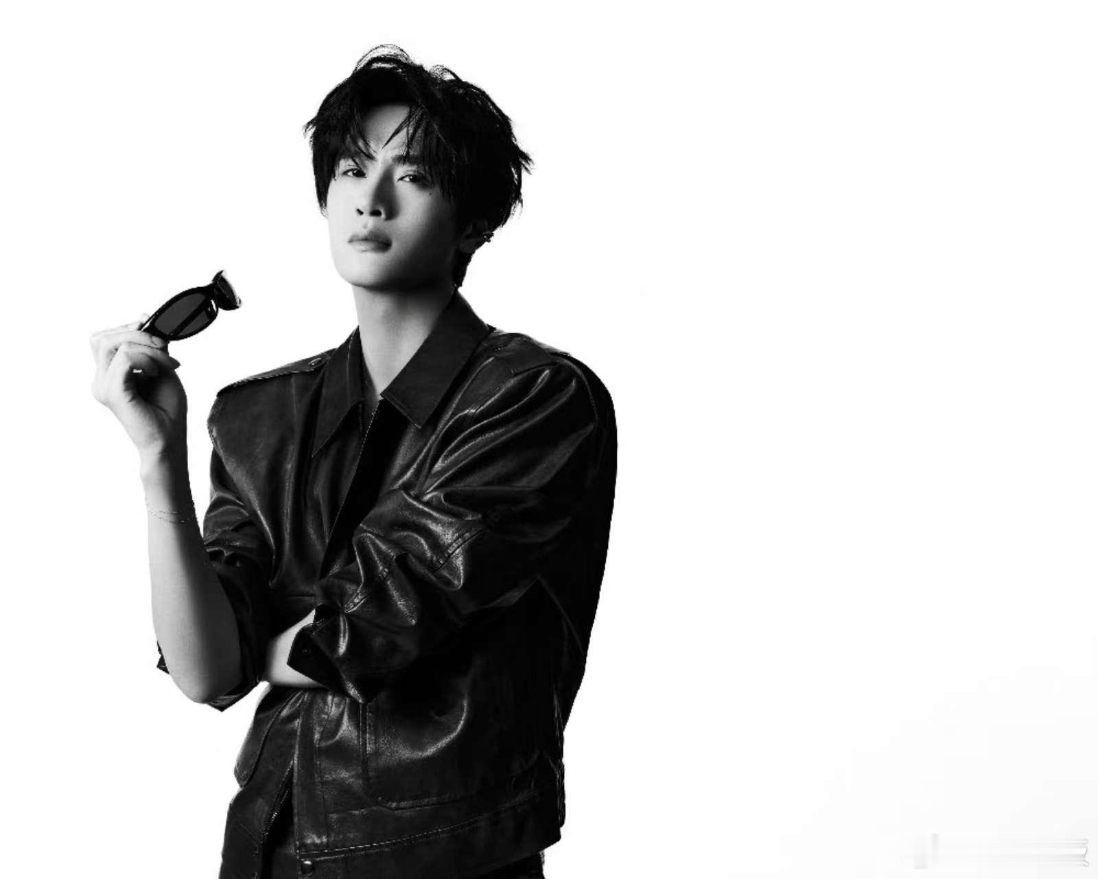 展轩黑白大片，帅的，呀呀呀 