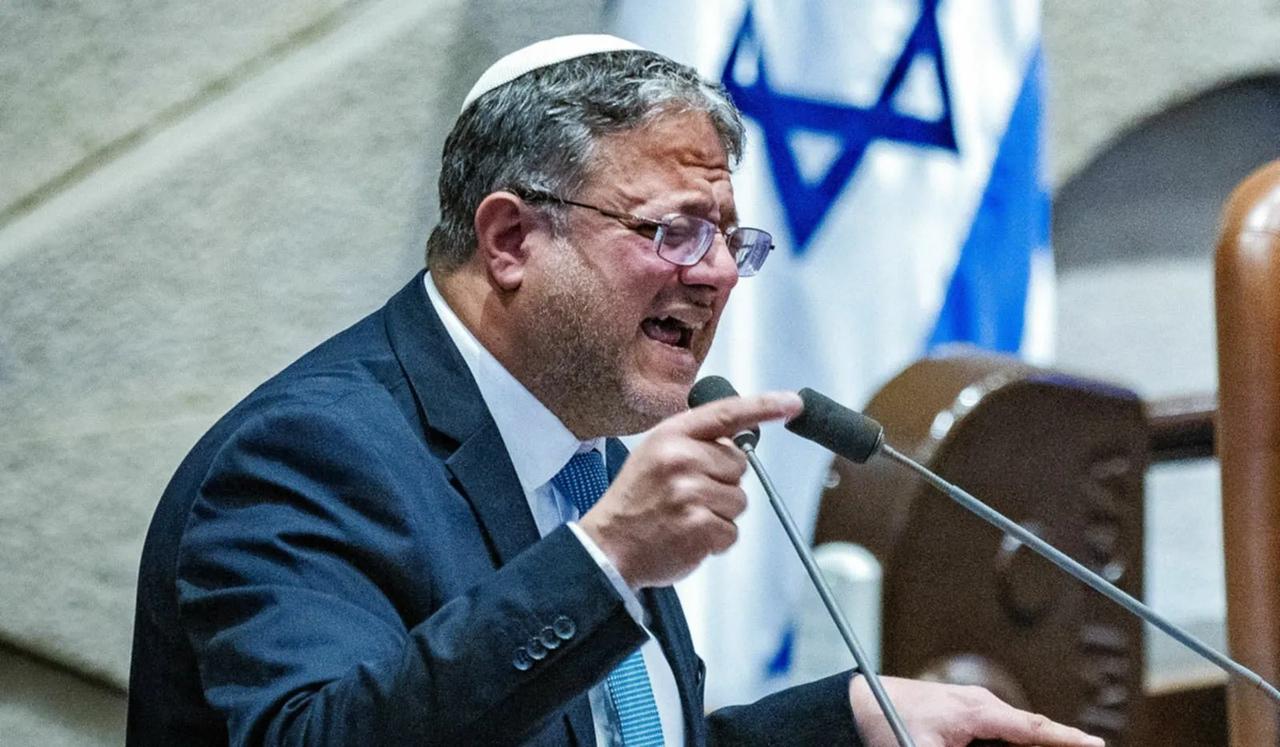 以色列国家安全部长:

伊塔马尔・本-格维尔呼吁，为了“以色列的安全”，而射杀加