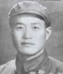 1964年，毛主席观看了京剧《奇袭白虎团》，严肃地问：“剧中严伟才确有其人吗？”