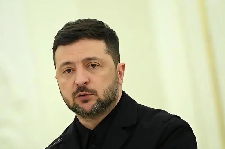 “大结局要来了！”由于俄罗斯暂停了几天针对乌克兰能源基础设施的袭击，乌克兰全国的