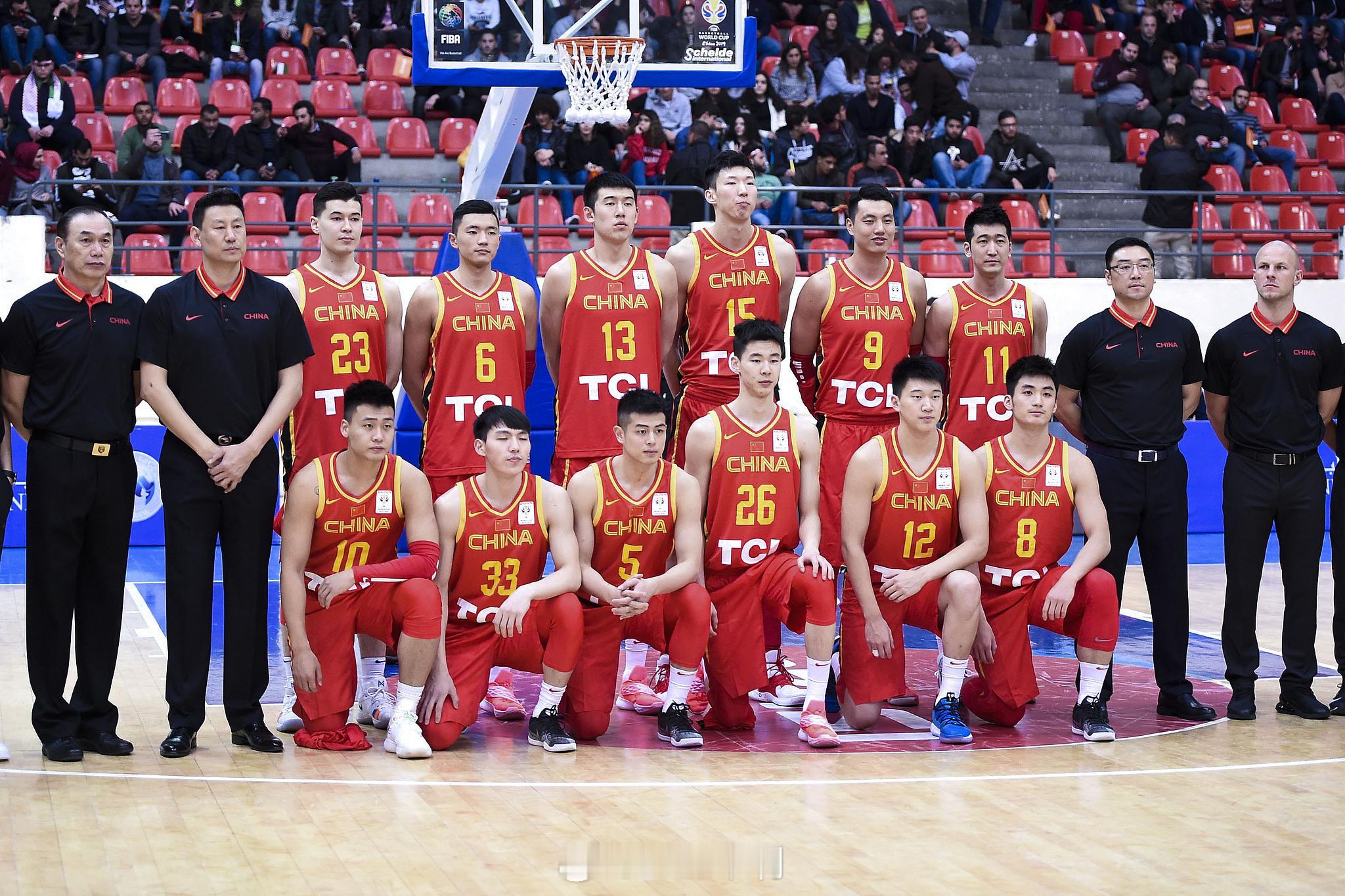 中国男篮vs约旦男篮 【老照片】中国男篮上次在正式比赛遇到约旦就是2019年世界
