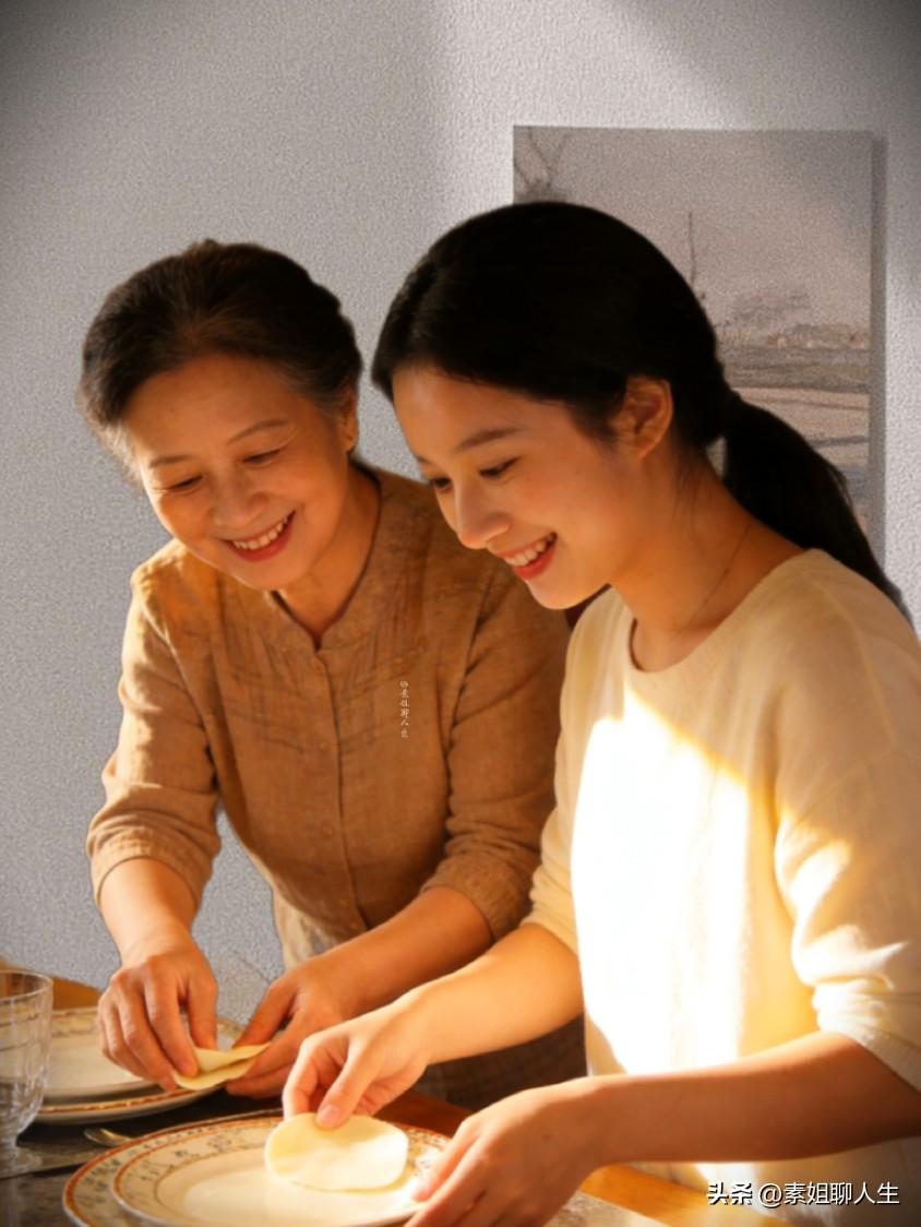 80岁的李奶奶，用一生给所有人上了一课：

善待儿媳，就是善待自己的晚年，不然就