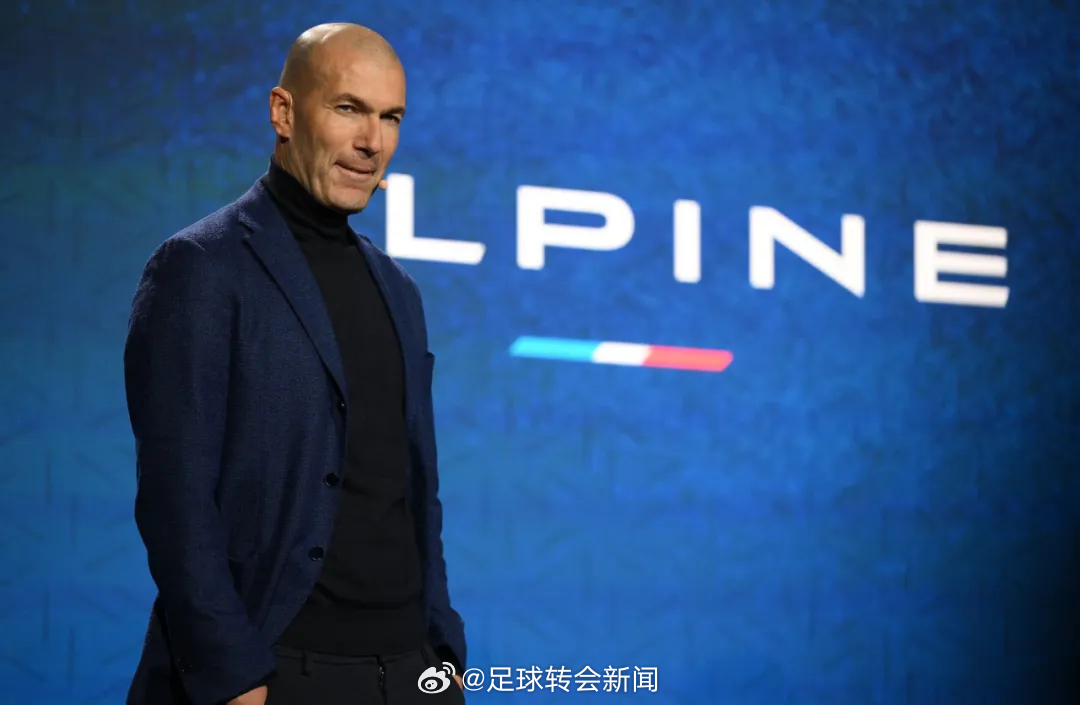 罗马诺发推：尽管齐达内和皇马联系在了一起，但齐祖目前依然专注于在明年的世界杯后接